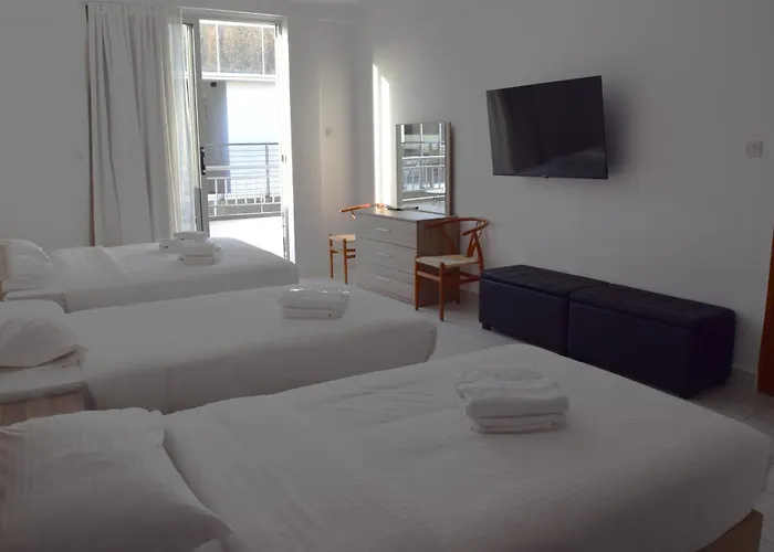 Twin Beds By Kentrikon 1924 Hotel, Old Town * Paphos