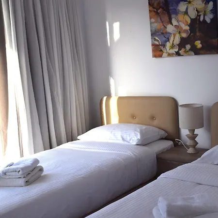 아파트 Twin Beds By Kentrikon 1924 Hotel, Old Town 파포스