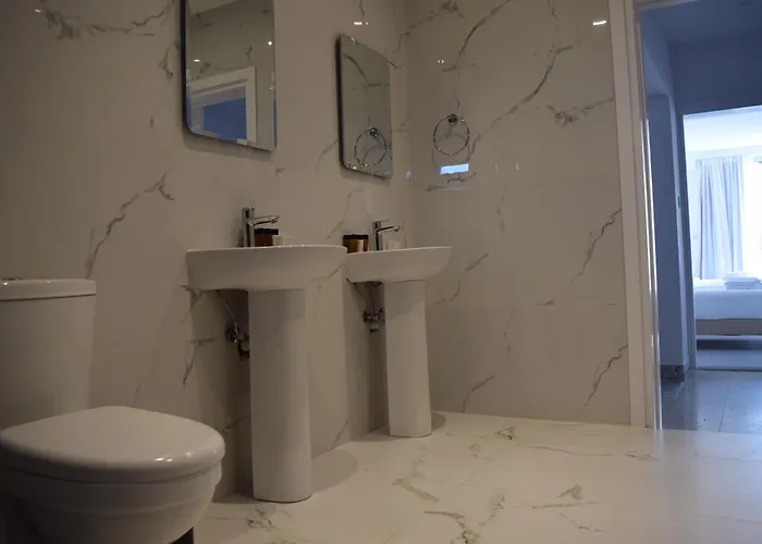 Twin Beds By Kentrikon 1924 Hotel, Old Town Apartamento *